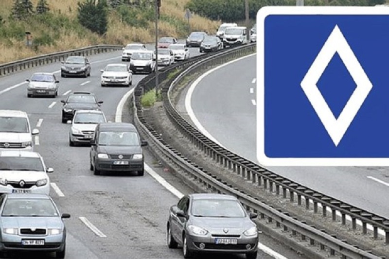 Yeni Trafik Levhası Yolda: Uymayan Sürücülere Ağır Ceza!